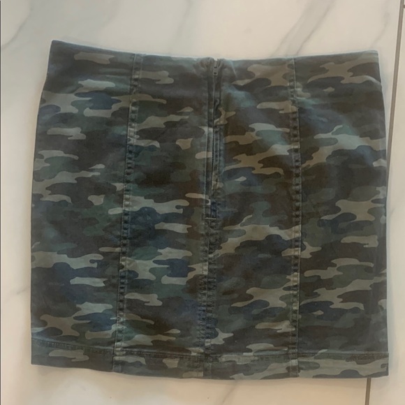 Free People Blue Gray Camouflage Mini Pencil Skirt - Picture 1 of 5
